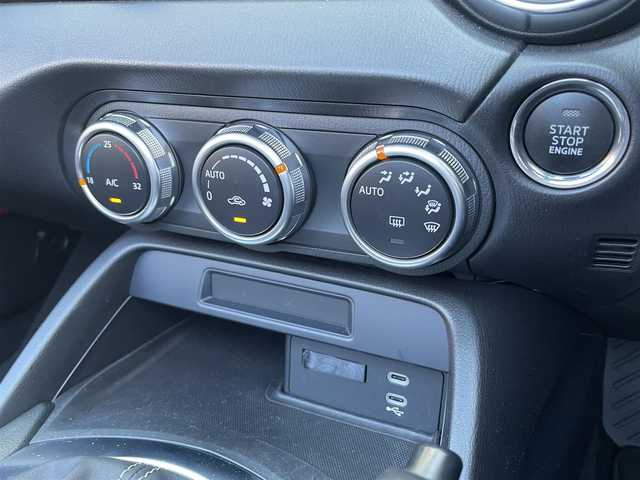 マツダ ロードスター S スペシャルパッケージ 大阪府 2024(令6)年 1.1万km マシーングレープレミアムM ワンオーナー/BT/USB/AppleCarPlay/AndroidAuto/バックカメラ/レーンキープアシスト/ブラインドスポットモニター/コーナーセンサー/パドルシフト/LEDヘッドライト/フロントフォグ/オートハイビーム/純正フロアマット/純正16インチAW/ドリンクホルダー×２/USBポート×２/スペアキー/ETC