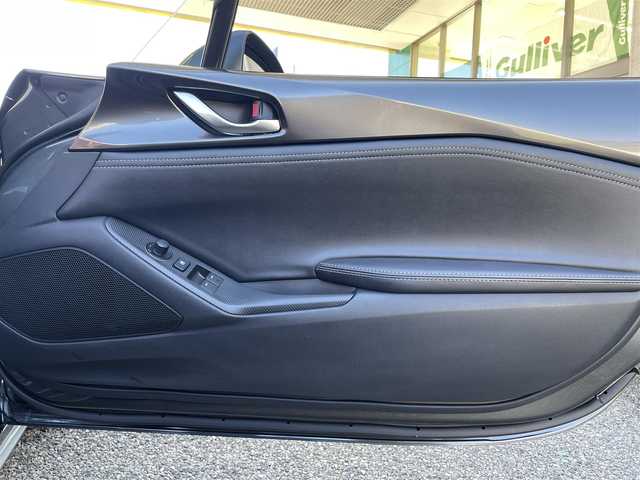 マツダ ロードスター S スペシャルパッケージ 大阪府 2024(令6)年 1.1万km マシーングレープレミアムM ワンオーナー/BT/USB/AppleCarPlay/AndroidAuto/バックカメラ/レーンキープアシスト/ブラインドスポットモニター/コーナーセンサー/パドルシフト/LEDヘッドライト/フロントフォグ/オートハイビーム/純正フロアマット/純正16インチAW/ドリンクホルダー×２/USBポート×２/スペアキー/ETC