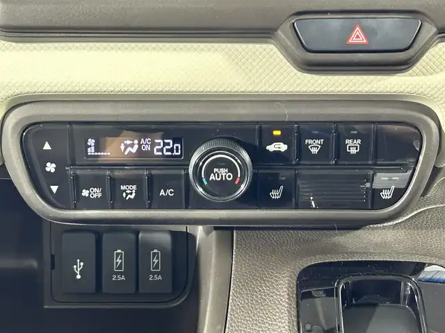 ホンダ Ｎ ＢＯＸ L 佐賀県 2021(令3)年 5.3万km プレミアムサンライトホワイトパール 純正7インチナビ/フルセグ/Bluetooth/バックカメラ/片側パワースライドドア/ETC/シートヒーター/ホンダセンシング/レーダークルーズコントロール/レーンキープアシスト/先行車発進お知らせ機能/LEDヘッドライト/オートライト/オートマチックハイビーム/シートバックテーブル/純正フロアマット