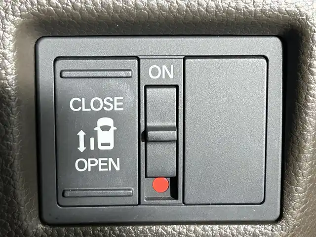 ホンダ Ｎ ＢＯＸ L 佐賀県 2021(令3)年 5.3万km プレミアムサンライトホワイトパール 純正7インチナビ/フルセグ/Bluetooth/バックカメラ/片側パワースライドドア/ETC/シートヒーター/ホンダセンシング/レーダークルーズコントロール/レーンキープアシスト/先行車発進お知らせ機能/LEDヘッドライト/オートライト/オートマチックハイビーム/シートバックテーブル/純正フロアマット