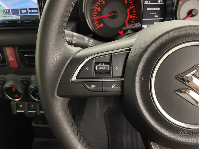 スズキ ジムニー XC 鹿児島県 2023(令5)年 1万km ブルーイッシュブラックパール3 純正ナビ/・Bluetooth/・フルセグＴＶ/・ＣＤ/・ＤＶＤ/バックカメラ/ドライブレコーダー/ビルドインＥＴＣ/追従型クルーズコントロール/純正ＡＷ/スズキセーフティサポート/ダウンヒルアシストコントロール/前席シートヒーター/アイドリングストップ/レーンキープアシスト/衝突軽減ブレーキ/オートマチックハイビーム/純正LEDヘッドライト