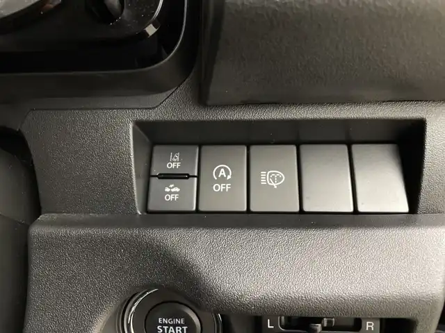 スズキ ジムニー XC 鹿児島県 2023(令5)年 1万km ブルーイッシュブラックパール3 純正ナビ/・Bluetooth/・フルセグＴＶ/・ＣＤ/・ＤＶＤ/バックカメラ/ドライブレコーダー/ビルドインＥＴＣ/追従型クルーズコントロール/純正ＡＷ/スズキセーフティサポート/ダウンヒルアシストコントロール/前席シートヒーター/アイドリングストップ/レーンキープアシスト/衝突軽減ブレーキ/オートマチックハイビーム/純正LEDヘッドライト