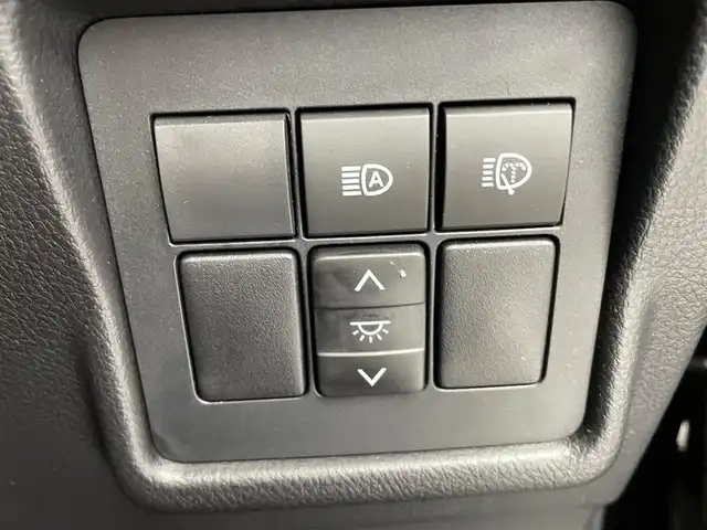 トヨタ ランドクルーザー プラド TX Lパッケージ マットブラED 福井県 2023(令5)年 1.6万km ブラック 純正9インチナビ/フルセグTV/Bluetooth/USB/SD/AM/FM/Toyota Safety Sense/・プリクラッシュセーフティ/・レーンディパーチャーアラート/・オートマチックハイビーム/・レーダークルーズコントロール/・ブラインドスポットモニター/ビルトインETC２．０/マルチテレインモニター/ドライブレコーダー（前後）/ハーフレザーシート/シートヒーター/シートベンチレーション/パワーシート/オートライト/LED/LEDフォグランプ/純正18インチアルミ/純正フロアマット