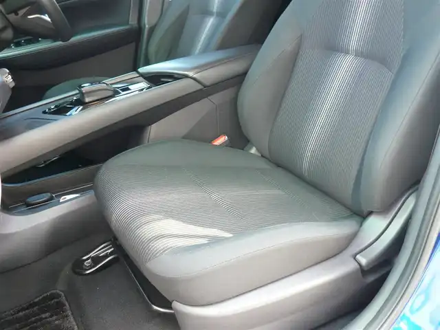 日産 ノート X 静岡県 2021(令3)年 2.1万km オーロラフレアブルーパール 禁煙車/プロパイロット/ニッサンコネクトナビ/アラウンドビューモニター/フルセグテレビ/AppleCarPlay/AndroidAuto/Bluetooth/置くだけ充電/デジタルインナーミラー/電子パーキング/AUTO HOLD/ドライブレコーダー/BSW/BSI/RCTA/スマートキー/スペアキー/ETC2.0/新車保証書/取扱説明書