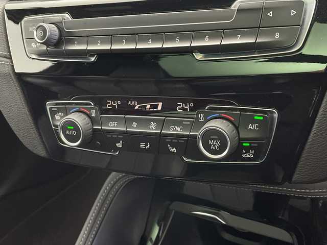 ＢＭＷ Ｘ２ xDrive20i MスポーツX 鹿児島県 2019(平31)年 8.9万km アルピンホワイトⅢ 純正HDDナビ/レーダークルーズコントロール/インテリジェントセーフティ/パノラマサンルーフ/電動パーキングブレーキ/コーナーセンサ―/シートヒーター/レザーシート/パワーシート/パドルシフト/パワーバックドア/オートライト/LEDヘッドライト