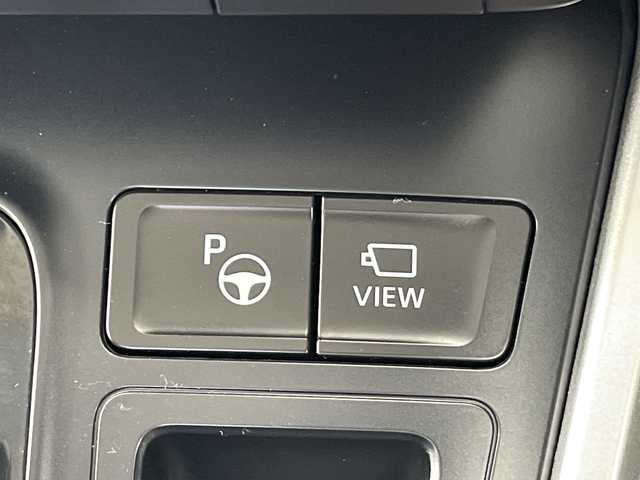 トヨタ ノア G 愛知県 2023(令5)年 1.3万km メタルストリームM 純正ディズプレイオーディオナビ/両側パワースライドドア/レーダークルーズコントロール/バックカメラ/サイドカメラ/コーナーセンサー/純正アルミホイール/ETC2.0/LEDヘッドライト/オートマチックハイビーム/ドライブレコーダー/衝突軽減システム/フルセグ/Bluetooth/ステアリングスイッチ/スマートキー/プッシュスタート