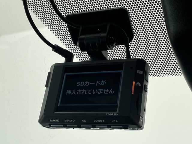 トヨタ ノア G 愛知県 2023(令5)年 1.3万km メタルストリームM 純正ディズプレイオーディオナビ/両側パワースライドドア/レーダークルーズコントロール/バックカメラ/サイドカメラ/コーナーセンサー/純正アルミホイール/ETC2.0/LEDヘッドライト/オートマチックハイビーム/ドライブレコーダー/衝突軽減システム/フルセグ/Bluetooth/ステアリングスイッチ/スマートキー/プッシュスタート