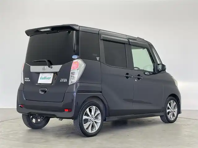 日産 デイズ ルークス ハイウェイスターターボ 埼玉県 2014(平26)年 5.9万km プレミアムパープルP 社外ナビ/ CD DVD 地デジTV Bluetooth/アラウンドビューモニター/両側パワースライドドア/ETC/オートエアコン/オートライト/プッシュスタート/スマートキー/電動格納ミラー/純正フロアマット/純正アルミホイール