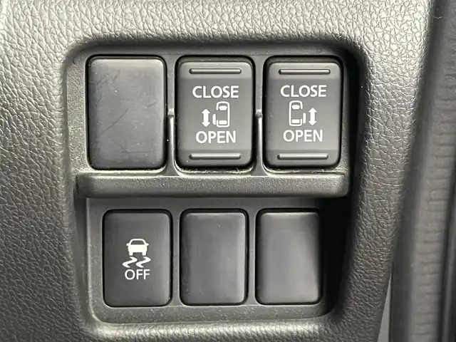 日産 デイズ ルークス ハイウェイスターターボ 埼玉県 2014(平26)年 5.9万km プレミアムパープルP 社外ナビ/ CD DVD 地デジTV Bluetooth/アラウンドビューモニター/両側パワースライドドア/ETC/オートエアコン/オートライト/プッシュスタート/スマートキー/電動格納ミラー/純正フロアマット/純正アルミホイール