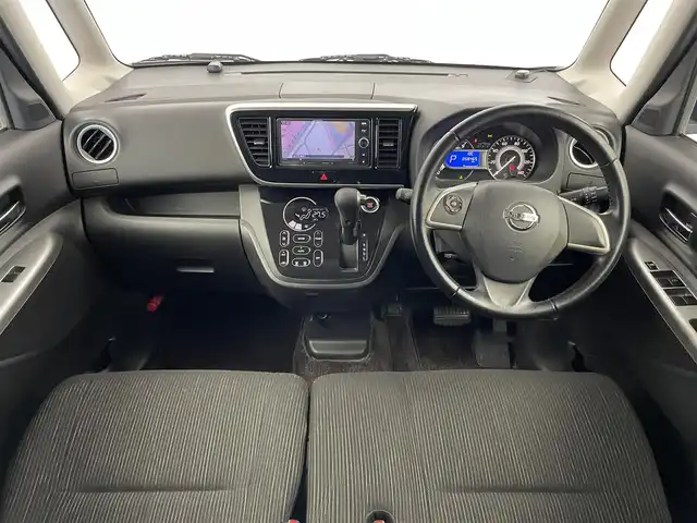 日産 デイズ ルークス ハイウェイスターターボ 埼玉県 2014(平26)年 5.9万km プレミアムパープルP 社外ナビ/ CD DVD 地デジTV Bluetooth/アラウンドビューモニター/両側パワースライドドア/ETC/オートエアコン/オートライト/プッシュスタート/スマートキー/電動格納ミラー/純正フロアマット/純正アルミホイール