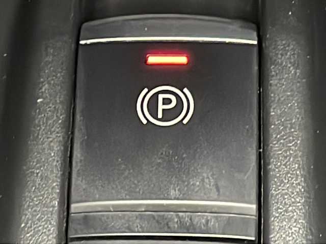 日産 エクストレイル 20Xi 広島県 2021(令3)年 3.2万km ダイヤモンドブラック 純正９型ナビ　/アラウンドビューモニター　/フルセグ　/シートヒーター　/レーダークルーズコントロール　/オートハイビーム　/パワーシート/リモコンオートバックドア/衝突軽減ブレーキ　/ブラインドスポットモニター/純正18インチアルミホイール(225/60/R18)/エアバック（運転席/助手席）