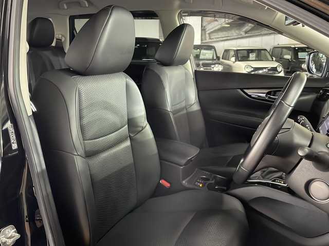 日産 エクストレイル 20Xi 広島県 2021(令3)年 3.2万km ダイヤモンドブラック 純正９型ナビ　/アラウンドビューモニター　/フルセグ　/シートヒーター　/レーダークルーズコントロール　/オートハイビーム　/パワーシート/リモコンオートバックドア/衝突軽減ブレーキ　/ブラインドスポットモニター/純正18インチアルミホイール(225/60/R18)/エアバック（運転席/助手席）