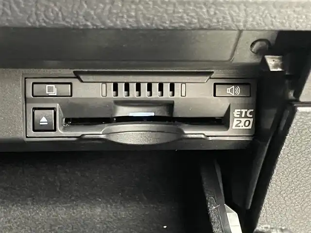 レクサス ＲＸ 450hL 福岡県 2019(令1)年 7.7万km ソニックチタニウム サンルーフ　/メーカーナビ　/全方位カメラ　/ＥＴＣ　/ドラレコ　/ＡＣＣ　/コーナーセンサー　/衝突軽減ブレーキ　/レーンキープ　/ＢＳＭ　/ＰＫＳＢ　/パドルシフト　/シートヒーター／ベンチレーション　/パワーバックドア