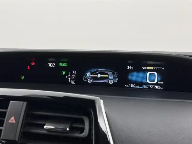 トヨタ プリウス S 福岡県 2016(平28)年 5.2万km アティチュードブラックマイカ 純正９型ナビ（ＢＴ，フルセグＴＶ）　/バックカメラ　/レーダークルーズコントロール　/衝突軽減ブレーキ　/レーンキープ　/オートマチックハイビーム　/ステアリングリモコン　/ＬＥＤヘッドライト　
