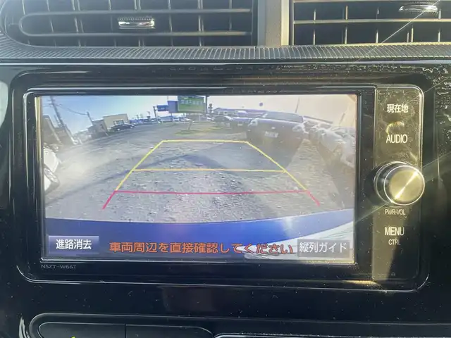 トヨタ アクア S スタイルブラック 石川県 2018(平30)年 12万km ダークブルーマイカ ワンオーナー/純正SDナビ【NSZT-W66T】/　(フルセグTV/Bluetooth/DVD/SD)/バックカメラ/前後ドライブレコーダー/TOYOTA Safety Sense/・プリクラッシュセーフティ/・レーントレーシングアシスト/・レーンディパーチャーアラート/・先行車発進告知機能/横滑り防止装置/盗難防止装置/社外15インチアルミホイール/スマートキー/オートライト/純正LEDヘッドライト/純正フロアマット/取り扱い説明書