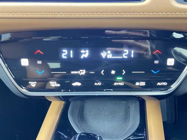 ホンダ ヴェゼル ハイブリッド Z ホンダセンシング 山形県 2020(令2)年 11.1万km オーロラアメジストメタリック ・４WD  /ハイブリッド/・ホンダセンシング/・衝突軽減ブレーキ/・アダプティブクルーズコントロール/・レーンキープアシスト/・オートマチックハイビーム/・コンフォートビューパッケージ/・純正ナビ（VXM-205VFEi）/・Bluetooth/CD/DVD/SD/USB/フルセグTV/・バックカメラ/・パドルシフト/・ハーフレザーシート/・シートヒーター運転席/助手席/・LEDヘッドライト/オートライト/・スマートキー/スペアキー１本/・純正エンジンスターター/・盗難防止装置/・横滑り防止装置/・ETC/・積込サマータイヤ純正AW付