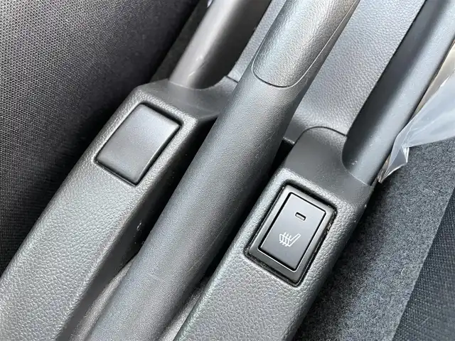 スズキ スイフト XG LTD 石川県 2019(令1)年 2.3万km パール 純正オーディオ/シートヒーター/スマートキー/プッシュスタート/電動ミラー/オートエアコン/社外アルミホイール/純正ホイール&夏タイヤあり