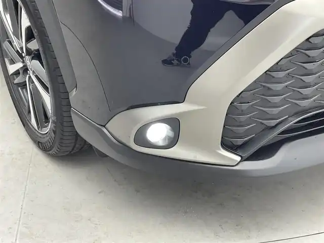 トヨタ カローラ クロス ハイブリッド Z 福井県 2023(令5)年 1.9万km スパークリングブラックパールクリスタルシャイン 純正9インチディーラーオプションディスプレイオーディオ/-ナビ/フルセグ/BT/ミラキャスト/USB/全方位カメラ/衝突被害軽減ブレーキ/ブラインドスポットモニター/アダプティブクルーズコントロール/レーンキープアシスト/パワーバックドア/ドライブレコーダー前後/ETC/ハーフレザーシート/運転席パワーシート/前席シートヒーター/オートライト/オートハイビーム/LEDデイランプ/LEDシーケンシャルウインカー/LEDフォグランプ/ルーフレール/スペアタイヤ/取扱説明書/保証書・メンテナンスノート