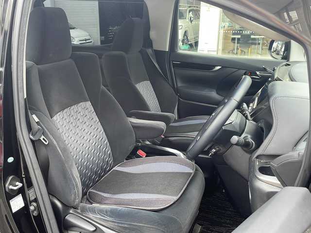 トヨタ ヴェルファイア Z Aエディション 福岡県 2015(平27)年 9.4万km ブラック ワンオーナー/モデリスタエアロ（フロント）/ALPINEナビ（フルセグ・luetooth・DVD・CD)/ALPINE後席モニター/ALPINE12インチデジタルインナーミラー/レーダークルーズコントロール/両側パワースライドドア/衝突被害軽減システム/オートLEDヘッドライト/コーナーセンサー/ステアリングリモコン/本革巻きステアリング/100V充電/USB入力端子/バックカメラ/スマートキー/プッシュスタート/純正フロアマット/アイドリングストップ/横滑り防止装置/盗難防止装置/3列シート/オットマン/ABS/エアバッグ（運転席・助手席）/保証書
