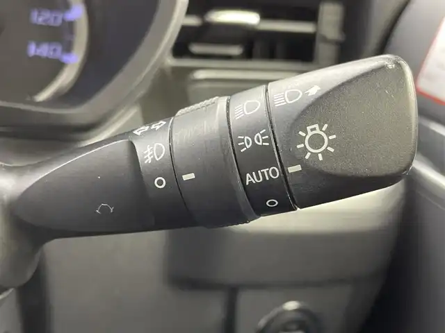 ダイハツ ムーヴ カスタム RS ハイパー SAⅡ 群馬県 2017(平29)年 7万km パールホワイトⅢ 禁煙車　７型ナビ　バックカメラ　フルセグ　Ｂｌｕｅｔｏｏｔｈ接続　衝突軽減システム　ビルトインＥＴＣ　オートライト　横滑り防止装置　アイドリングストップ　プッシュスタート　スマートキー　ＬＥＤ