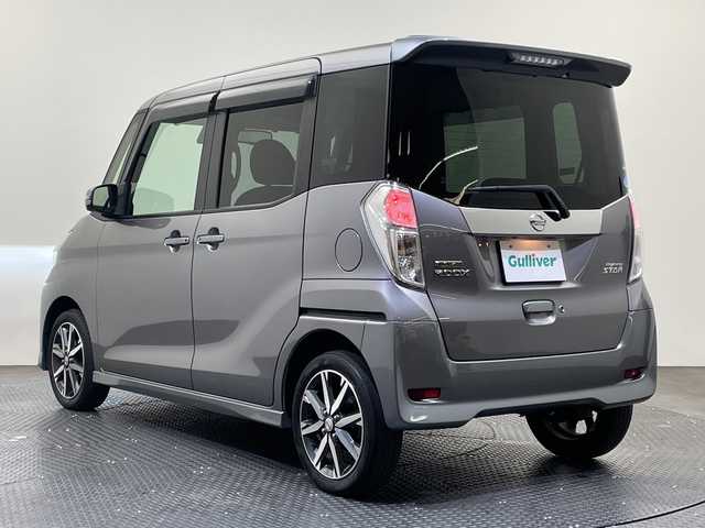 日産 デイズ ルークス ハイウェイスター Gターボ 愛媛県 2017(平29)年 3.6万km チタニウムグレーメタリック ・純正ナビ/フルセグ／Ｂｌｕｅｔｏｏｔｈ/・全方位カメラ/・衝突軽減ブレーキ/・両側パワースライドドア/・クルーズコントロール/・オートマチックハイビーム/・純正１５インチアルミホイール/・ＬＥＤヘッドライト