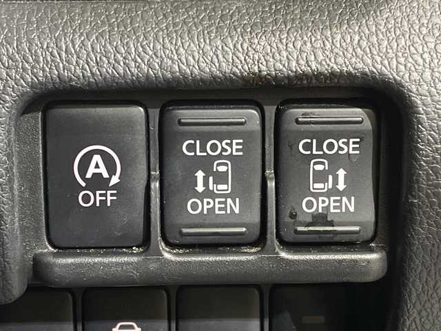 日産 デイズ ルークス ハイウェイスター Gターボ 愛媛県 2017(平29)年 3.6万km チタニウムグレーメタリック ・純正ナビ/フルセグ／Ｂｌｕｅｔｏｏｔｈ/・全方位カメラ/・衝突軽減ブレーキ/・両側パワースライドドア/・クルーズコントロール/・オートマチックハイビーム/・純正１５インチアルミホイール/・ＬＥＤヘッドライト