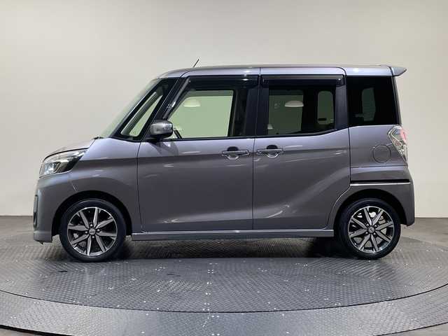 日産 デイズ ルークス ハイウェイスター Gターボ 愛媛県 2017(平29)年 3.6万km チタニウムグレーメタリック ・純正ナビ/フルセグ／Ｂｌｕｅｔｏｏｔｈ/・全方位カメラ/・衝突軽減ブレーキ/・両側パワースライドドア/・クルーズコントロール/・オートマチックハイビーム/・純正１５インチアルミホイール/・ＬＥＤヘッドライト