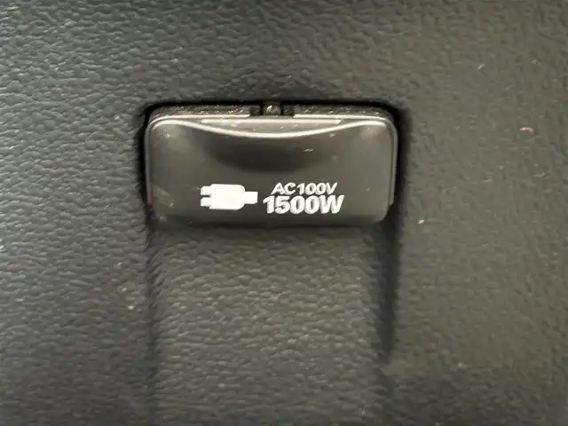 トヨタ プリウス S ツーリングセレクション 福岡県 2021(令3)年 12.4万km アティチュードブラックマイカ シートヒーター/モデリスタエアロ/社外ペダル/エンジンスタートボタン/アイドリンクストップ/Bluetooth接続/ETC/バックモニター/オートライト/オートマチックハイビーム