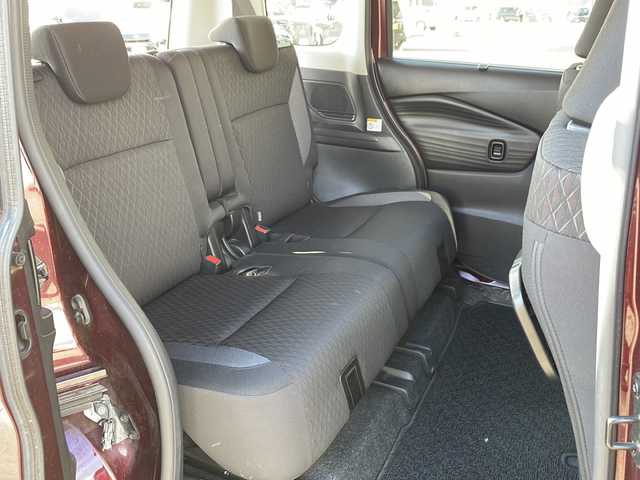 スズキ ソリオ バンディット HV MV 千葉県 2021(令3)年 5.5万km メロウディープレッドパール/ブラック /4WD//禁煙車//ワンオーナー//純正SDナビ//CD/DVD/SD/MSV/USB/BT/フルセグ//全方位カメラ//両側パワースライドドア//純正エンジンスターター//スズキセーフティサポート//デュアルカメラブレーキサポート//レーンキープアシスト//誤発進抑制//レーダークルーズコントロール//ヘッドアップディスプレイ//ビルトインETC//シートヒーター//ミラーヒーター//スマートサーキュレーター//オートライト//LEDヘッドライト//フォグライト//プッシュスタート//純正フロアマット//ドアバイザー//冬タイヤ積込