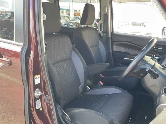 スズキ ソリオ バンディット HV MV 千葉県 2021(令3)年 5.5万km メロウディープレッドパール/ブラック /4WD//禁煙車//ワンオーナー//純正SDナビ//CD/DVD/SD/MSV/USB/BT/フルセグ//全方位カメラ//両側パワースライドドア//純正エンジンスターター//スズキセーフティサポート//デュアルカメラブレーキサポート//レーンキープアシスト//誤発進抑制//レーダークルーズコントロール//ヘッドアップディスプレイ//ビルトインETC//シートヒーター//ミラーヒーター//スマートサーキュレーター//オートライト//LEDヘッドライト//フォグライト//プッシュスタート//純正フロアマット//ドアバイザー//冬タイヤ積込