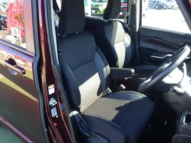 スズキ ソリオ バンディット HV MV 千葉県 2021(令3)年 5.5万km メロウディープレッドパール/ブラック /4WD//禁煙車//ワンオーナー//純正SDナビ//CD/DVD/SD/MSV/USB/BT/フルセグ//全方位カメラ//両側パワースライドドア//純正エンジンスターター//スズキセーフティサポート//デュアルカメラブレーキサポート//レーンキープアシスト//誤発進抑制//レーダークルーズコントロール//ヘッドアップディスプレイ//ビルトインETC//シートヒーター//ミラーヒーター//スマートサーキュレーター//オートライト//LEDヘッドライト//フォグライト//プッシュスタート//純正フロアマット//ドアバイザー