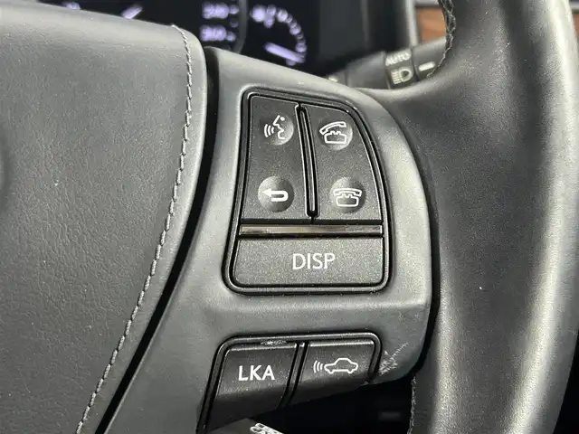 レクサス ＬＳ 600h バージョンL 佐賀県 2015(平27)年 6.9万km ブラック 純正ナビ/Bluetooth/フルセグTV/Blu-ray/DVD/CD/FM/AM/SD/USB/サンルーフ/プレミアムサウンドシステム/バックカメラ/ビルトインETC/全席パワーシート【メモリー機能付き】/全席シートヒーター・ベンチレーション/ハンドルヒーター/パワーバックドア/ブラインドスポットモニター/前後コーナーセンサー/オートハイビーム/レーダークルーズコントロール/レーンキープアシスト/純正フロアマット/純正18インチアルミホイール