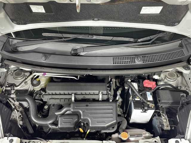 ダイハツ キャスト アクティバ G SAⅢ 沖縄県 2018(平30)年 8.7万km パールホワイトⅢ 県外仕入れ/禁煙車/全方位カメラ/純正ナビ/・ＣＤ／ＤＶＤ／Ｂｌｕｅｔｏｏｔｈ／フルセグＴＶ/ドライブレコーダー前方/ＥＴＣ/ベンチシート/ＡＢＳ/横滑り防止装置/衝突被害軽減システム/オートマチックハイビーム/純正ドアバイザー/オートライト/ステアリングスイッチ/ヘッドライトレベライザー/純正ドアバイザー/電動格納ミラー