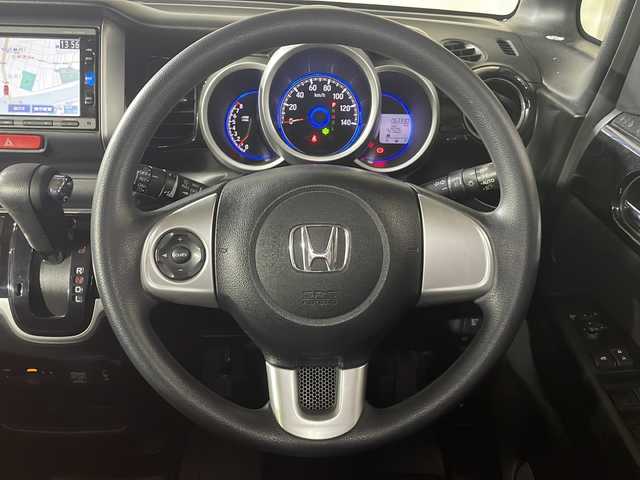 ホンダ Ｎ ＢＯＸ カスタム SSパッケージ 広島県 2016(平28)年 6.4万km プレミアムベルベットパープル・パール 純正ナビ　/両側パワースライドドア　/バックカメラ　/フルセグＴＶ　/シートヒーター　/オートライト　/スマートキー　/ＬＥＤヘッドランプ　/フォグランプ　/ＥＴＣ　/純正14インチアルミホイール/Bluetooth　/盗難防止装置/エアバック（運転席/助手席/サイド）