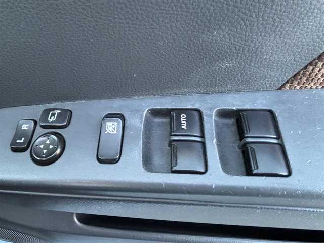 日産 モコ X 静岡県 2014(平26)年 8.5万km エアブルーメタリック エンジンスタートボタン/パワーウィンドウ/パワーステアリング/取扱説明書/アイドリングストップ/スマートキー/オートエアコン/ETC/純正ナビ（CD/DVFD/BT/フルセグ）/　　　デイスプレイ不良/バックカメラ/ベンチシート/合皮シートカバー/布シート/純正フロアマット/純正アルミホイール/ABS/盗難防止装置/Wエアバッグ