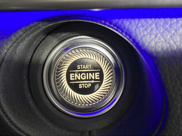 メルセデス・ベンツ Ｓ５６０Ｌ AMGライン 沖縄県 2018(平30)年 3.8万km パール 禁煙車　/純正１２インチナビ　/（フルセグＴＶ　Ｂｌｕｅｔｏｏｔｈ）/サンルーフ　/Ｂｕｒｍｅｓｔｅｒプレミアムサウンド　/ウッドコンビステアリング　/全席メモリー機能付きパワーシート/レザーシート/シートヒーター、エアシート/HUD/BSM/19インチツインスポークアルミホイール