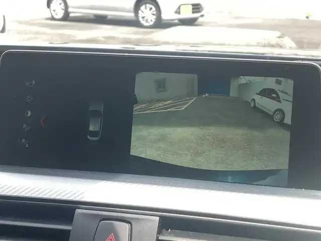 ＢＭＷ ４２０ｉ xDrive グランクーペ Mスポーツ 熊本県 2017(平29)年 3.2万km カーボンブラックM ・スマートキー/・プッシュスタート/・インテリジェントセーフティ/・レーンキープアシスト/・ブラインドスポットモニター/・クルーズコントロール(追従式)/・赤革シート/・前席パワーシート/・前席シートヒーター /・純正HDDナビ/　【DVD・Bluetooth・USB・MSV】/・フルセグTV/・バックカメラ/・ETC/・パワーバックドア/・LEDヘッドランプ/・LEDフォグランプ/・純正マット/・保証書/取説