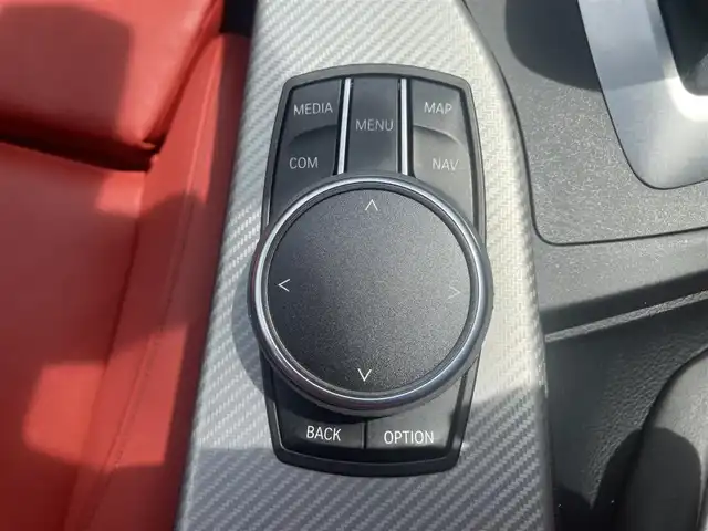 ＢＭＷ ４２０ｉ xDrive グランクーペ Mスポーツ 熊本県 2017(平29)年 3.2万km カーボンブラックM ・スマートキー/・プッシュスタート/・インテリジェントセーフティ/・レーンキープアシスト/・ブラインドスポットモニター/・クルーズコントロール(追従式)/・赤革シート/・前席パワーシート/・前席シートヒーター /・純正HDDナビ/　【DVD・Bluetooth・USB・MSV】/・フルセグTV/・バックカメラ/・ETC/・パワーバックドア/・LEDヘッドランプ/・LEDフォグランプ/・純正マット/・保証書/取説