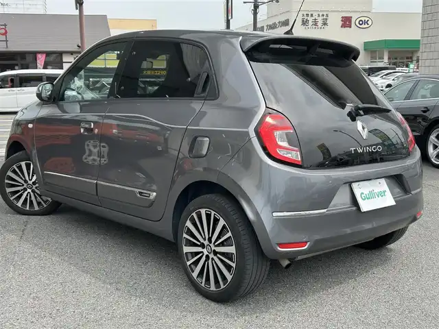 ルノー トゥインゴ サンドレ 奈良県 2020(令2)年 4.4万km グレーＭ ワンオーナー　/ディスプレイオーディオ /(AppleCarPlay/AUX/FM/AM) /バックカメラ /車線逸脱警報 /クリアランスソナー /クルーズコントロール/ハーフレザーシート /前席シートヒーター /ETC /前後ドライブレコーダー /トノカバー/オートライト/フォグライト