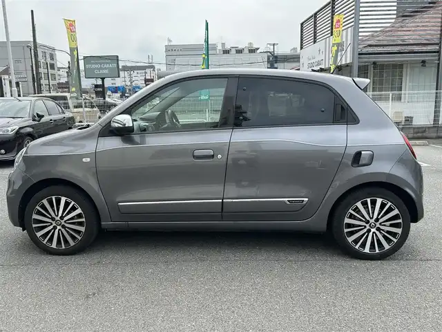 ルノー トゥインゴ サンドレ 奈良県 2020(令2)年 4.4万km グレーＭ ワンオーナー　/ディスプレイオーディオ /(AppleCarPlay/AUX/FM/AM) /バックカメラ /車線逸脱警報 /クリアランスソナー /クルーズコントロール/ハーフレザーシート /前席シートヒーター /ETC /前後ドライブレコーダー /トノカバー/オートライト/フォグライト