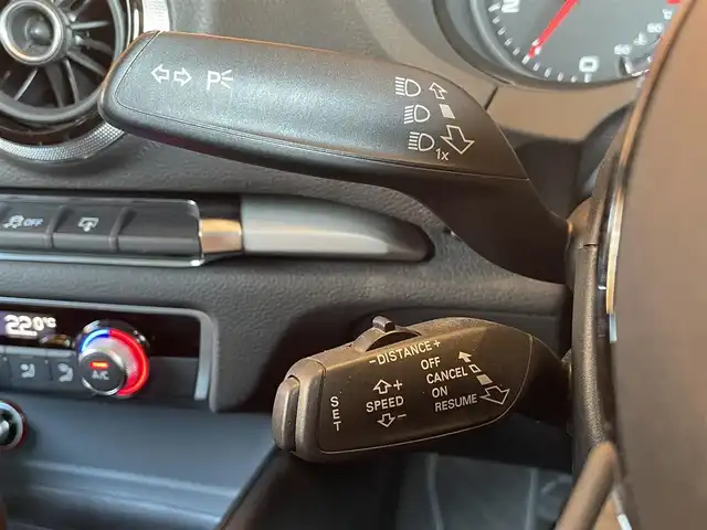 アウディ Ａ３ セダン 1．4 TFSIシリンダーオンデマンド 愛知県 2014(平26)年 6.9万km グレイシアホワイトメタリック 純正ナビ/CD/DVD/SD/BT/バックカメラ/フルセグTV/アクティブクルーズコントロール/パドルシフト/アウディプレセンス/AUDIドライブセレクト/ドライブレコーダー/アドバンストキー/HIDヘッドライト/純正17インチAW/保証書/取扱説明書