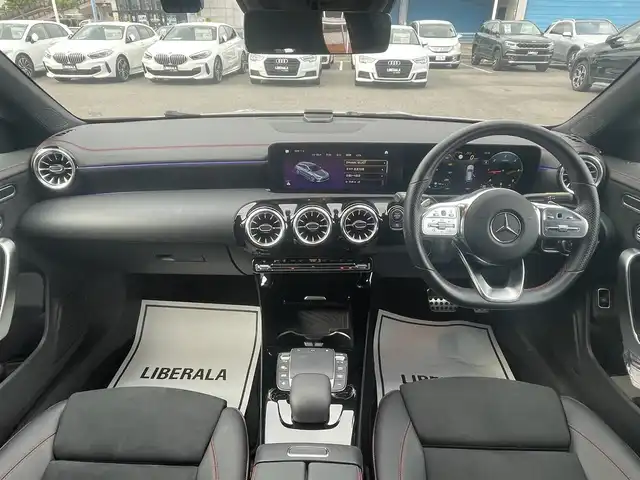 メルセデス・ベンツ ＣＬＡ２００ｄ Sブレーク AMGライン 滋賀県 2021(令3)年 2.8万km デジタルホワイト 純正ナビ/フルセグTV/バックカメラ/Bluetooth/レーダーセーフティパッケージ/ACC/ブラインドスポット/レーンキープアシスト/黒半革/・前席シートヒーター/・前席メモリー付きパワーシート/純正18インチAW/アンビエントライト/パワーバックドア/純正マルチLED/ETC2.0/スマートキー