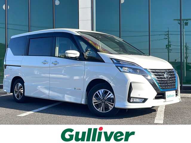 日産 セレナ e－パワー ハイウェイスター V 福岡県 2019(令1)年 4万km ブリリアントホワイトパール 純正9インチナビ/CD/DVD/Bluetooth/全方位モニター/プロパイロット/ETC/オートライト/LEDヘッドライト/両側パワースライドドア/ハンズフリースライドドア/衝突軽減ブレーキ/レーンキープアシスト/ステアリングスイッチ/電動パーキングブレーキ/電動格納ミラー/純正アルミホイール/純正フロアマット