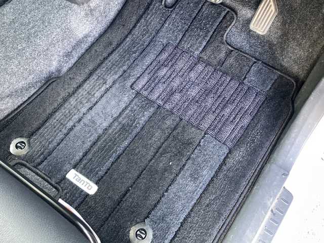 ダイハツ タント カスタムX トップED VS SAⅢ 岐阜県 2019(平31)年 12.9万km パールホワイトⅢ 登録時走行距離129044km/純正８型ナビ/全方位カメラ/フルセグＴＶ/両側パワースライドドア/ハーフレザーシート/ドライブレコーダー/ＵＳＢ/ＥＴＣ/HDMI/Ｂｌｕｅ　ｔｏｏｔｈ/純正フロアマット/純正アルミホイール/ドアバイザー/プッシュスタート/スマートキー/オートエアコン/ABS/横滑り防止装置/コーナーセンサー/レーンキープアシスト/盗難防止装置/オートライト/オートマチックハイビーム/LEDヘッドライト/フォグランプ/エアバッグ/衝突被害軽減システム