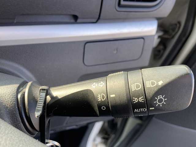 ダイハツ タント カスタムX トップED VS SAⅢ 岐阜県 2019(平31)年 12.9万km パールホワイトⅢ 登録時走行距離129044km/純正８型ナビ/全方位カメラ/フルセグＴＶ/両側パワースライドドア/ハーフレザーシート/ドライブレコーダー/ＵＳＢ/ＥＴＣ/HDMI/Ｂｌｕｅ　ｔｏｏｔｈ/純正フロアマット/純正アルミホイール/ドアバイザー/プッシュスタート/スマートキー/オートエアコン/ABS/横滑り防止装置/コーナーセンサー/レーンキープアシスト/盗難防止装置/オートライト/オートマチックハイビーム/LEDヘッドライト/フォグランプ/エアバッグ/衝突被害軽減システム