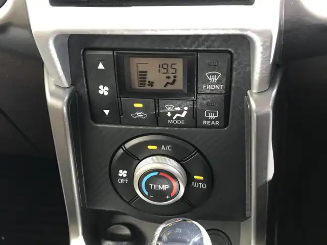 ダイハツ コペン セロS 富山県 2016(平28)年 4.9万km トニコオレンジメタリック BBS16インチAW/レカロシート/Dラッピングカーボン調ブラックルーフ/純正ナビ/フルセグTV/Bluetooth/バックカメラ/ドライブレコーダー/ステアリングスイッチ/プッシュスタート/スマートキー/シートヒーター/ETC/パドルシフト