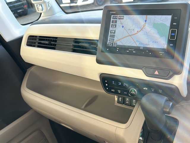 ホンダ Ｎ ＢＯＸ G L ホンダセンシング 埼玉県 2020(令2)年 13.1万km プレミアムアイボリーパールⅡ 純正ナビ /(USB/DVD/CD/FM/AM/フルセグ/SD/Bluetooth)/バックカメラ /ETC　/片側スライドオートライト　/プッシュスタート　/アイドリングストップ　/TRC /レーンキープアシスト　/衝突軽減ブレーキ　/ステアリングスイッチ　/クルコン追従有　/電動格納ミラー　/シートヒーター(D)/純正フロア　/LED/ISOFIX/ドアバイザー/サンシェード