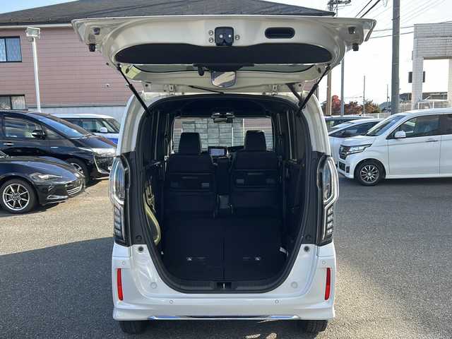 ホンダ Ｎ ＢＯＸ カスタム L ターボ 群馬県 2021(令3)年 2.1万km プラチナホワイトパール ・ドアバイザー/・クルーズコントロール/・スタートボタン/・パドルシフト/・社外ナビ/・純フロアマット/・Pスライド/・バックカメラ/・フルフラットシート/・オートライト/・PW/・ワンセグTV/・両側パワースライド/・プリクラッシュ