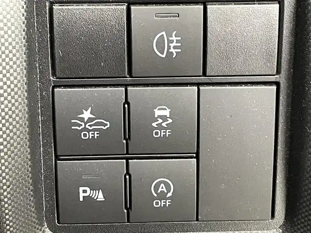 トヨタ ライズ Z 熊本県 2020(令2)年 2.6万km マスタードイエローマイカメタリック 禁煙車　/アルパイン９インチナビ（ＣＤ・ＤＶＤ・フルセグ・ＢＴ・ＳＤ・ＵＳＢ）/バックカメラ　/ＥＴＣ　/前席シートヒーター　/前後クリアランスソナー/スマートアシスト/・衝突軽減ブレーキ/・誤発進抑制/・車線逸脱警報/・ふらつき警報機能/・アダブティブクルーズコントロール/・オートハイビーム/・アダプティブハイビームアシスト/横滑り防止/アイドリングストップ/純正フロアマット/純正17インチAW/オートライト/LEDヘッドライト/フォグランプ/スマートキー/プッシュスタート/スペアキー1本/保証書/取扱説明書