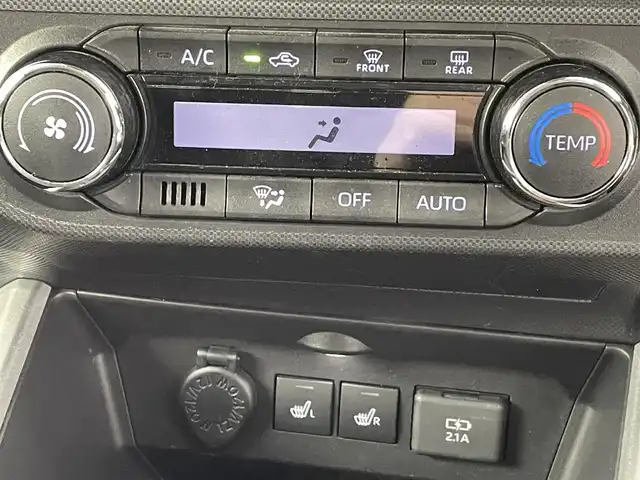 トヨタ ライズ Z 熊本県 2020(令2)年 2.6万km マスタードイエローマイカメタリック 禁煙車　/アルパイン９インチナビ（ＣＤ・ＤＶＤ・フルセグ・ＢＴ・ＳＤ・ＵＳＢ）/バックカメラ　/ＥＴＣ　/前席シートヒーター　/前後クリアランスソナー/スマートアシスト/・衝突軽減ブレーキ/・誤発進抑制/・車線逸脱警報/・ふらつき警報機能/・アダブティブクルーズコントロール/・オートハイビーム/・アダプティブハイビームアシスト/横滑り防止/アイドリングストップ/純正フロアマット/純正17インチAW/オートライト/LEDヘッドライト/フォグランプ/スマートキー/プッシュスタート/スペアキー1本/保証書/取扱説明書